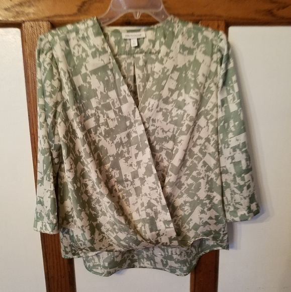 Top - Picture 1 of 3